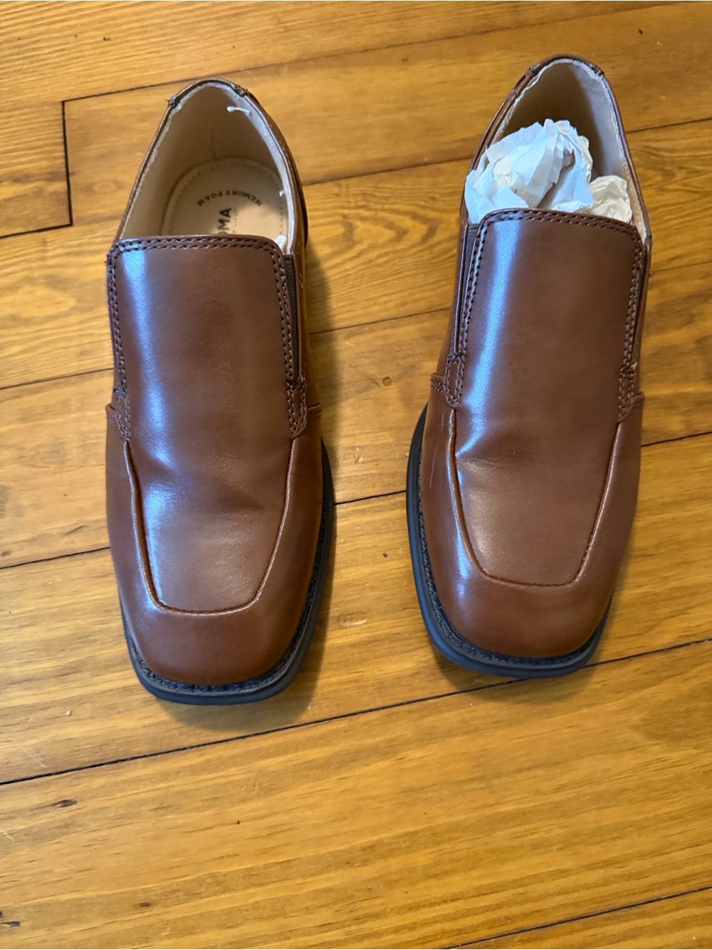 Sonoma Boy’s Brown Slip-On Leather Loafers size 3